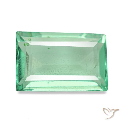 2.95カラットの天然ライトグリーンフローライト（10.3×6.7 mm・バゲット）