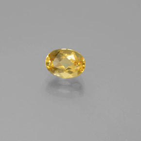 0.87カラットの天然イエローゴールデンベリル（7.1×5.1 mm・オーバルカット）