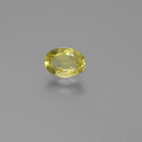 0.74カラットの天然イエローゴールデンベリル（7.1×5.1 mm・オーバルカット）