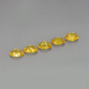 カラットの天然イエローゴールデンベリル（7.1×5.1 mm・オーバルカット）