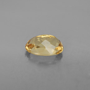 2.23カラットの天然イエローゴールデンベリル（10×7.1 mm・オーバルカット）