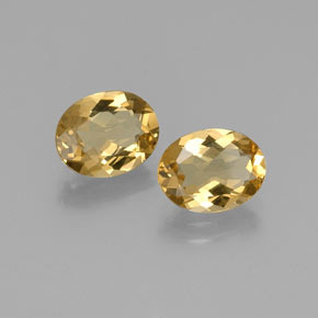 カラットの天然イエローゴールデンベリル（10.2×8.1 mm・オーバルカット）