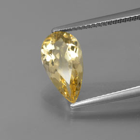 2.13カラットの天然イエローゴールデンベリル（13.2×7 mm・洋梨の形）