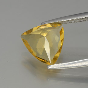 1.16カラットの天然イエローゴールデンベリル（8×7.7 mm・トリリアント）
