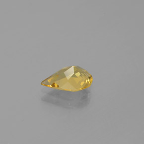 0.97カラットの天然イエローゴールデンベリル（8.9×6 mm・洋梨の形）