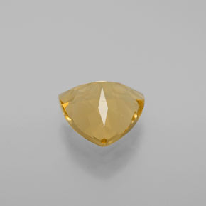 2.96カラットの天然イエローゴールデンベリル（10.1×10 mm・トリリアント）