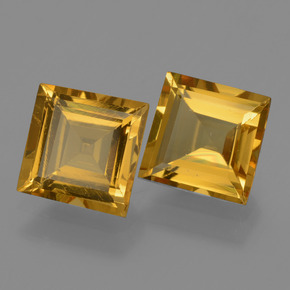 2.78カラットの天然ゴールデンイエローゴールデンベリル（7.1×7 mm・四角）