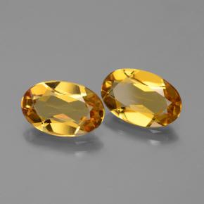 3.67カラットの天然ダークゴールデンゴールデンベリル（10.9×7.1 mm・オーバルカット）