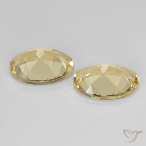 Shop natural 3.02ct 薄いゴールデンイエロー ゴールドベリル gems, 楕円形, from マダガスカル at GemSelect. In stock, global shipping!