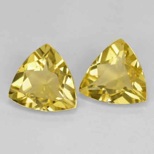 2.55カラットの天然黄色がかったゴールドゴールデンベリル（8×8 mm・トリリアント）