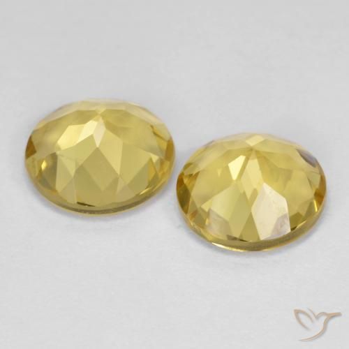 Shop natural 3.22ct ミディアム薄いイエロー ゴールドベリル gems, ラウンド, from マダガスカル at GemSelect. In stock, global shipping!