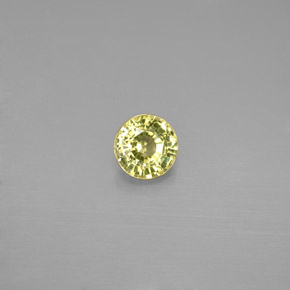 0.50カラットの天然緑がかった黄色グロッシュラーガーネット（4.75 mm・ラウンドカット）