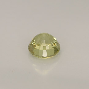 0.46カラットの天然ライムグリーングロッシュラーガーネット（4.36 mm・ラウンドカット）