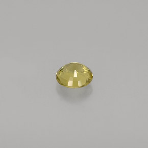 0.37カラットの天然ゴールデングリーングロッシュラーガーネット（4.26 mm・ラウンドカット）