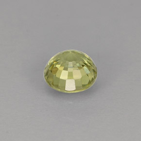 0.49カラットの天然ゴールデングリーングロッシュラーガーネット（4.51 mm・ラウンドカット）