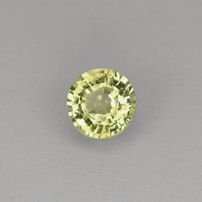 0.35カラットの天然ゴールデングリーングロッシュラーガーネット（4.21 mm・ラウンドカット）