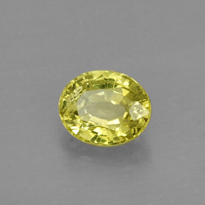 0.53カラットの天然緑がかった黄色グロッシュラーガーネット（5.4×4.4 mm・オーバルカット）