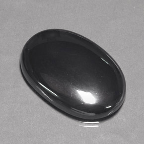 43.96カラットの天然ブラック＆グレーヘマタイト（28.9×19.6 mm・オーバルカット）