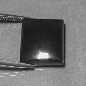 29.22カラットの天然ブラックグレーヘマタイト、バゲット、オペーク