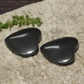 Shop natural 46.55ct ダークグレー ヘマタイト gems, 心臓, from ブラジル at GemSelect. In stock, global shipping!