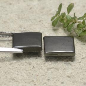 4.91カラットの天然ブラック＆グレーヘマタイト（8.2×7.7 mm・四角）