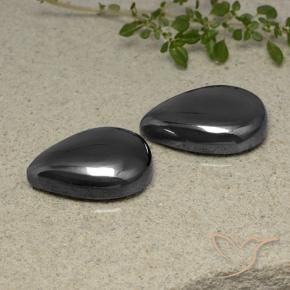 Shop natural 73.93ct ダークグレー ヘマタイト gems, 洋梨の形, from ブラジル at GemSelect. In stock, global shipping!