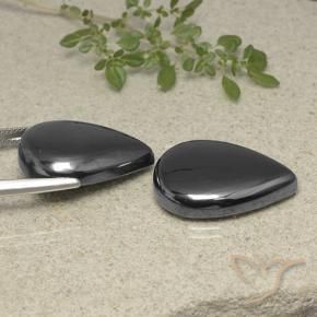 Shop natural 60.51ct ブラックグレー ヘマタイト gems, 洋梨の形, from ブラジル at GemSelect. In stock, global shipping!
