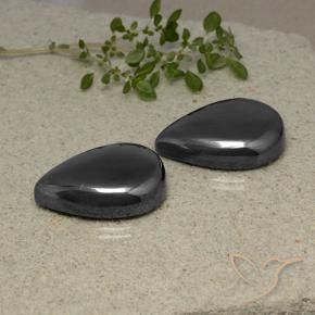 Shop natural 79.05ct ブラックグレー ヘマタイト gems, 洋梨の形, from ブラジル at GemSelect. In stock, global shipping!