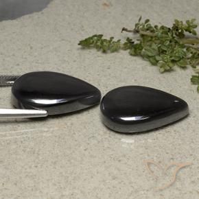 Shop natural 66.54ct ブラックグレー ヘマタイト gems, 洋梨の形, from ブラジル at GemSelect. In stock, global shipping!