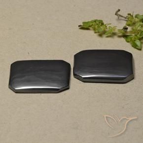 Shop natural 23.47ct ダークグレー ヘマタイト gems, 八角形 / エメラルドカット, from ブラジル at GemSelect. In stock, global shipping!