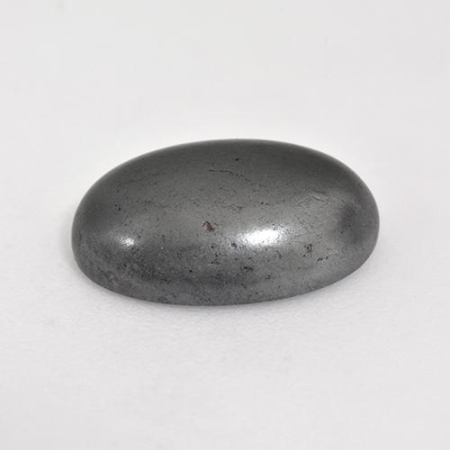 7.78カラットの天然ミディアムグレーヘマタイト（13.6×9.7 mm・オーバルカット）