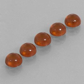 カラットの天然マンダリンオレンジヘソナイトガーネット（6.05 mm・透明）
