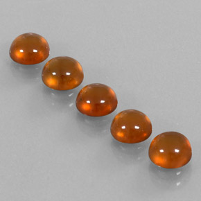 カラットの天然マンダリンオレンジヘソナイトガーネット（6.07 mm・透明）