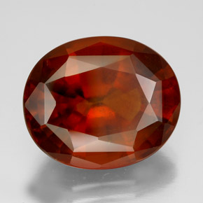 13.00カラットの天然シナモンオレンジヘソナイトガーネット（15.7×13.1 mm・オーバルカット）