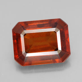 6.53カラットの天然シナモンオレンジヘソナイトガーネット（12.2×9.6 mm・エメラルドカット）
