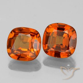 Shop natural 1.72ct ミディアムオレンジ ヘソナイトガーネット gems, クッション, from スリランカ at GemSelect. In stock, global shipping!