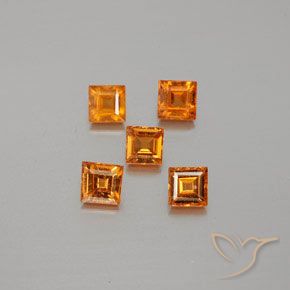 1.34ctw 天然 黄色がかったオレンジ ヘソナイトガーネット, 四角形, VS