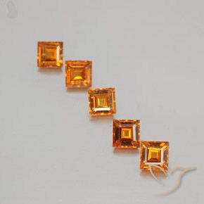 Shop natural 1.33ct 黄色がかったオレンジ ヘソナイトガーネット gems, 四角形, from スリランカ at GemSelect. In stock, global shipping!