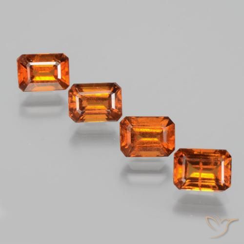 Shop natural 4.82ct ミディアムオレンジ ヘソナイトガーネット gems, 八角形 / エメラルドカット, from スリランカ at GemSelect. In stock, global shipping!