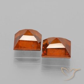 Shop natural 3.84ct ディープオレンジ ヘソナイトガーネット gems, 四角形, from スリランカ at GemSelect. In stock, global shipping!