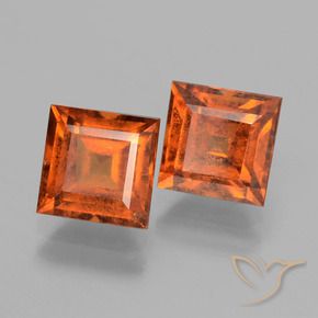 Shop natural 3.85ct 赤みがかったオレンジ ヘソナイトガーネット gems, 四角形, from スリランカ at GemSelect. In stock, global shipping!