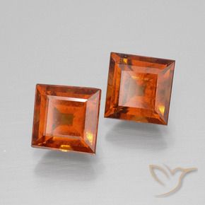 Shop natural 3.65ct ファイアオレンジ ヘソナイトガーネット gems, 四角形, from スリランカ at GemSelect. In stock, global shipping!