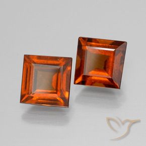 Shop natural 4.00ct ディープオレンジ ヘソナイトガーネット gems, 四角形, from スリランカ at GemSelect. In stock, global shipping!