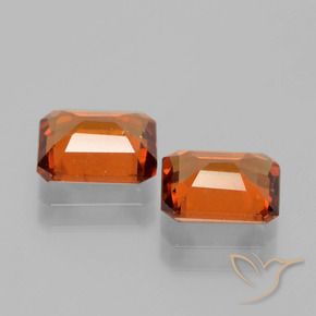 Shop natural 3.28ct ミディアムダークオレンジ ヘソナイトガーネット gems, 八角形 / エメラルドカット, from スリランカ at GemSelect. In stock, global shipping!