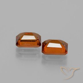 Shop natural 2.25ct ミディアムオレンジ ヘソナイトガーネット gems, 八角形 / エメラルドカット, from スリランカ at GemSelect. In stock, global shipping!
