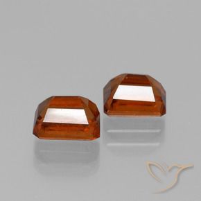 Shop natural 2.92ct ミディアムオレンジ ヘソナイトガーネット gems, 八角形 / エメラルドカット, from マダガスカル at GemSelect. In stock, global shipping!