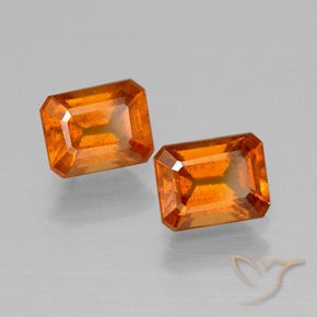 Shop natural 2.28ct ミディアムオレンジ ヘソナイトガーネット gems, 八角形 / エメラルドカット, from マダガスカル at GemSelect. In stock, global shipping!