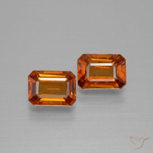 Shop natural 2.19ct ミディアムオレンジ ヘソナイトガーネット gems, 八角形 / エメラルドカット, from マダガスカル at GemSelect. In stock, global shipping!