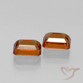 Shop natural 3.04ct ミディアムダークオレンジ ヘソナイトガーネット gems, 八角形 / エメラルドカット, from マダガスカル at GemSelect. In stock, global shipping!