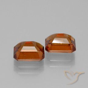 Shop natural 3.27ct アンバーオレンジ ヘソナイトガーネット gems, 八角形 / エメラルドカット, from マダガスカル at GemSelect. In stock, global shipping!